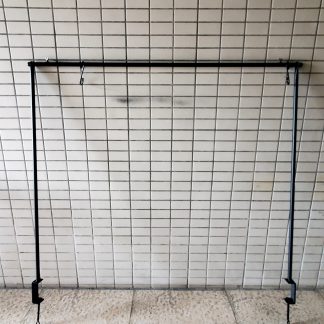 adjustable rod stand above the table, with a length range of 46.3 "to 83.3" (117.7to 211.5 cm) WY-110