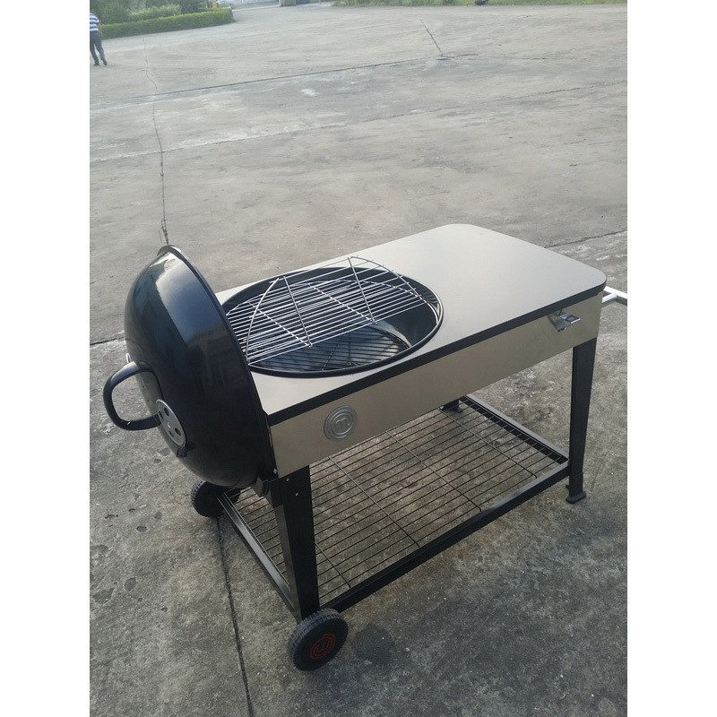 Backyard cooking grill