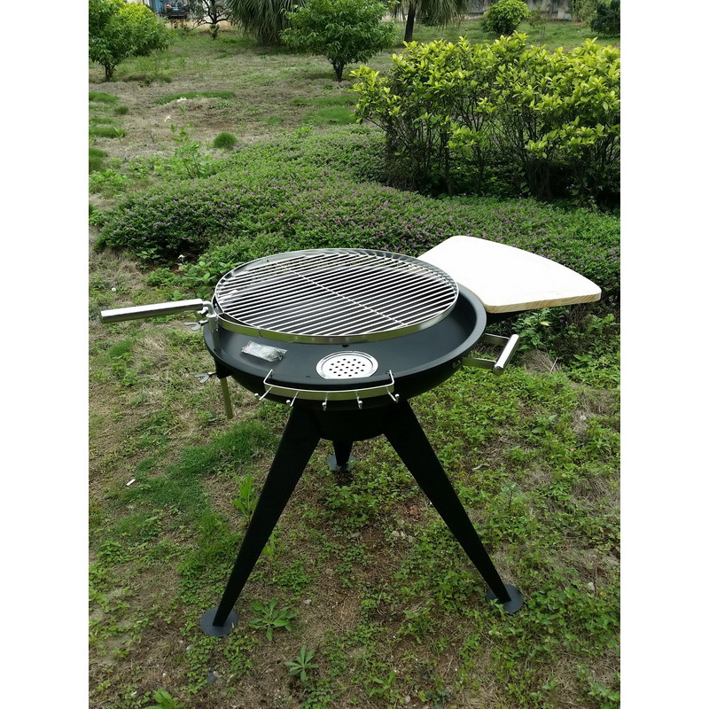 Barbecue de jardin extérieur